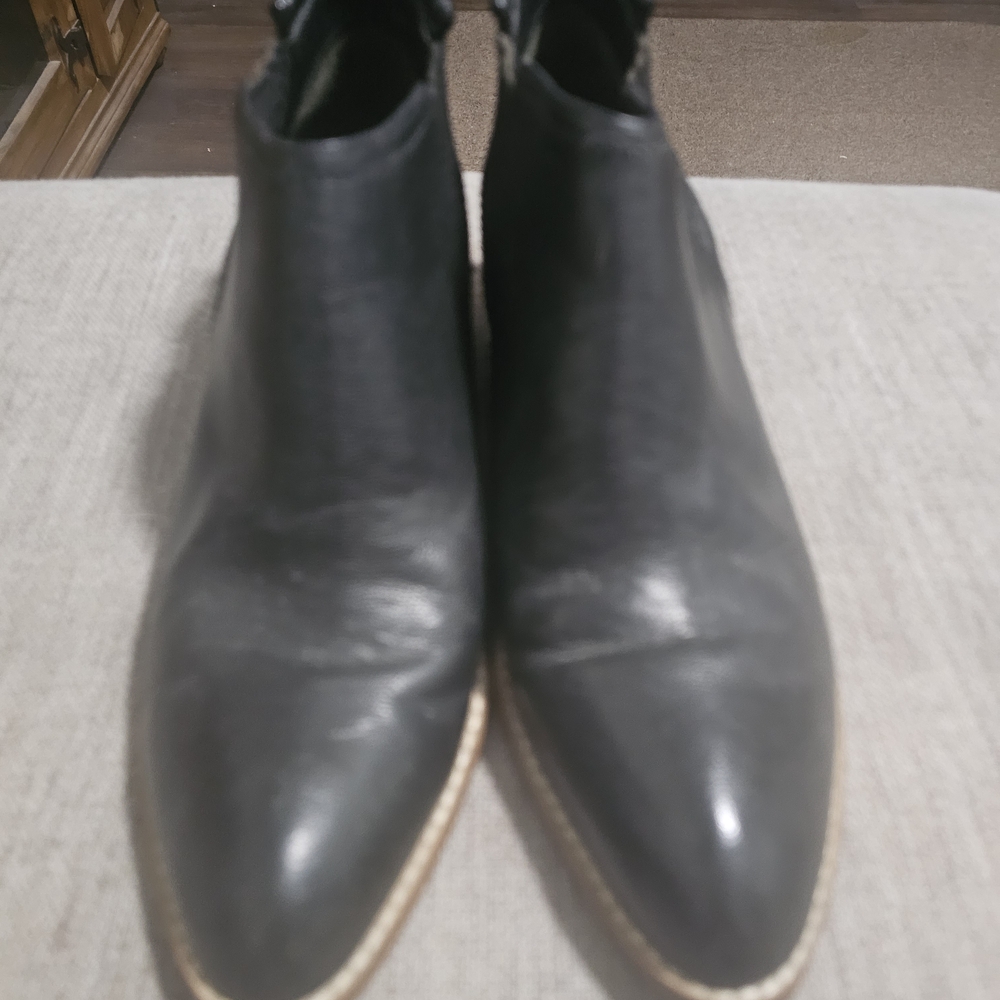 *ALEXANDER WANG Women's 39 8.5 Classic Black Leather Ankle Boots